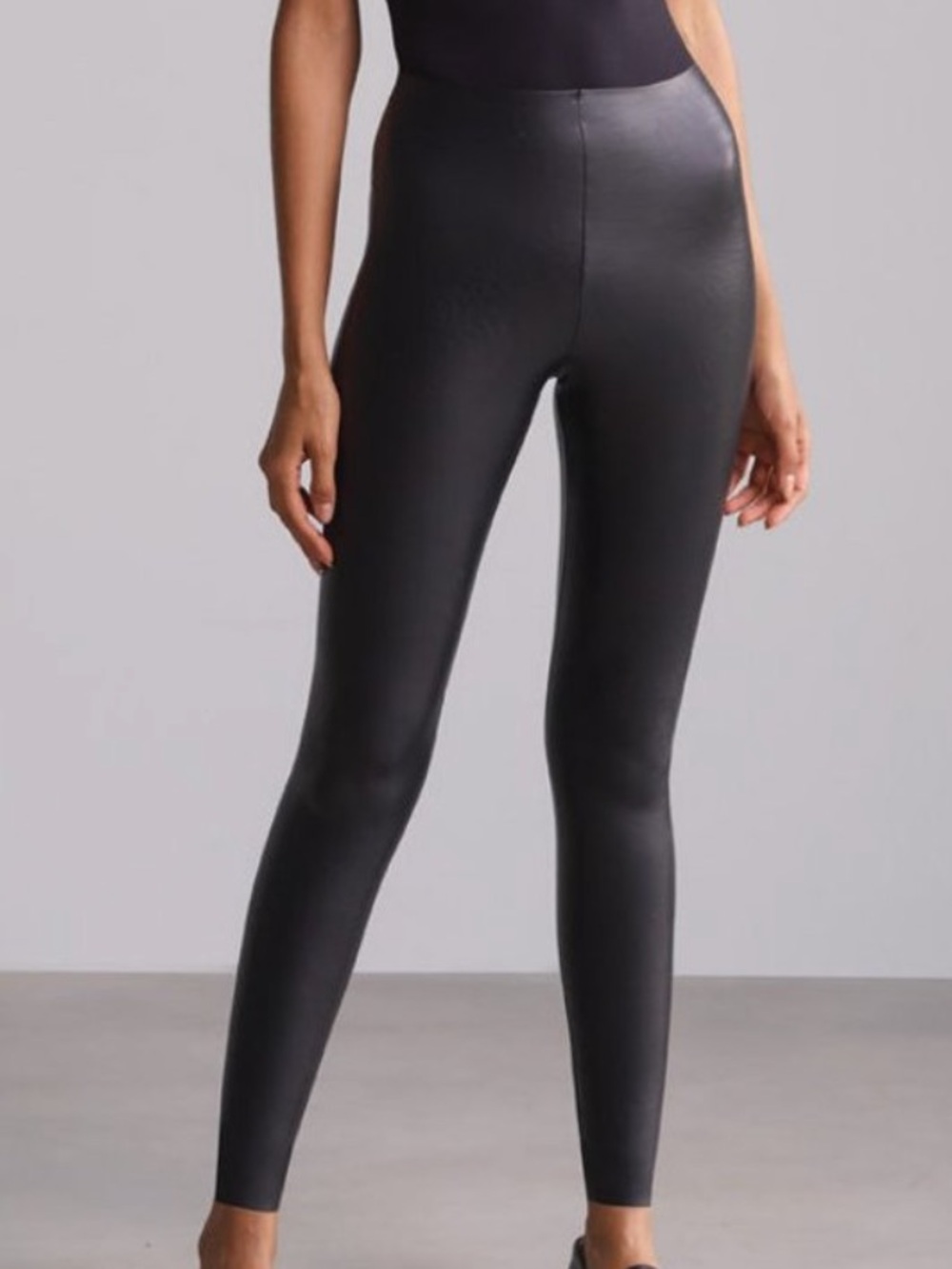 Commando Black Perfect Control Faux Leather Leggings High Waist Pants Sz M